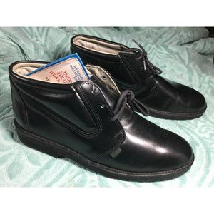 New RED WINGS Men SuperSole Black Chukka Boots 9D